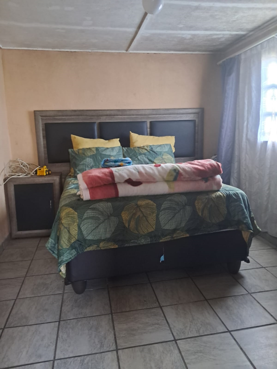 2 Bedroom Property for Sale in Kwazakhele Eastern Cape